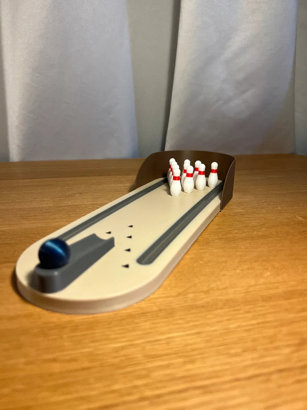 mini bowling tabletop model